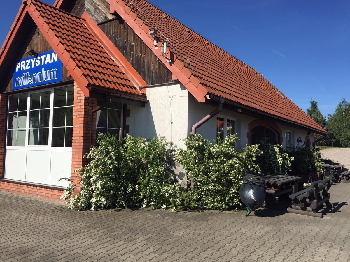Marina Gorklo - Zurawi Kat Hotel Kültér fotó
